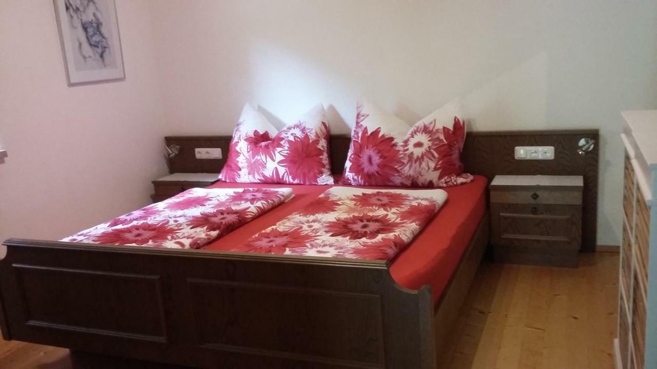 Ferienhaus Edelweiss 圣卡荐 外观 照片